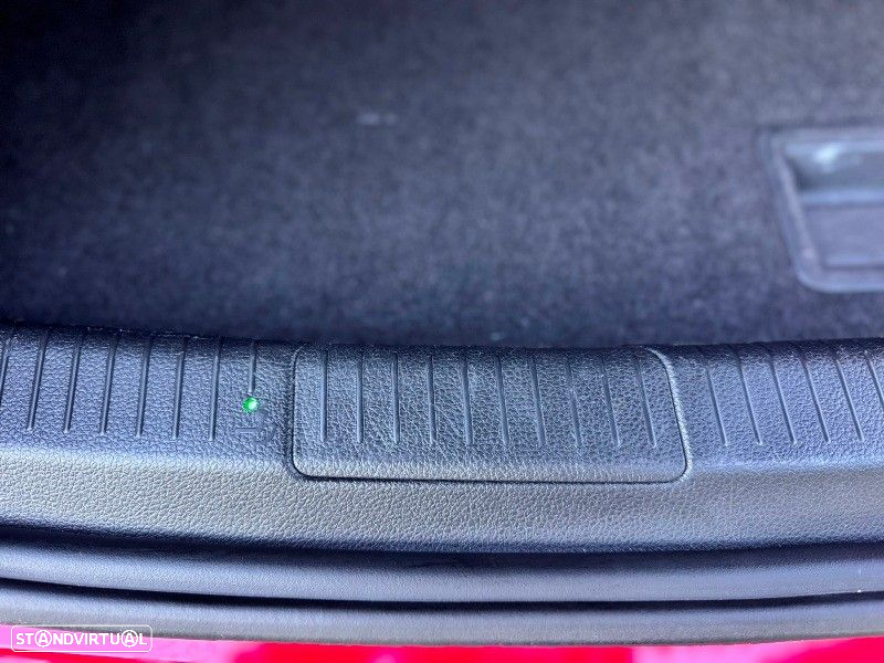 VW Golf 2.0 TSI GTI DSG Performance - 54