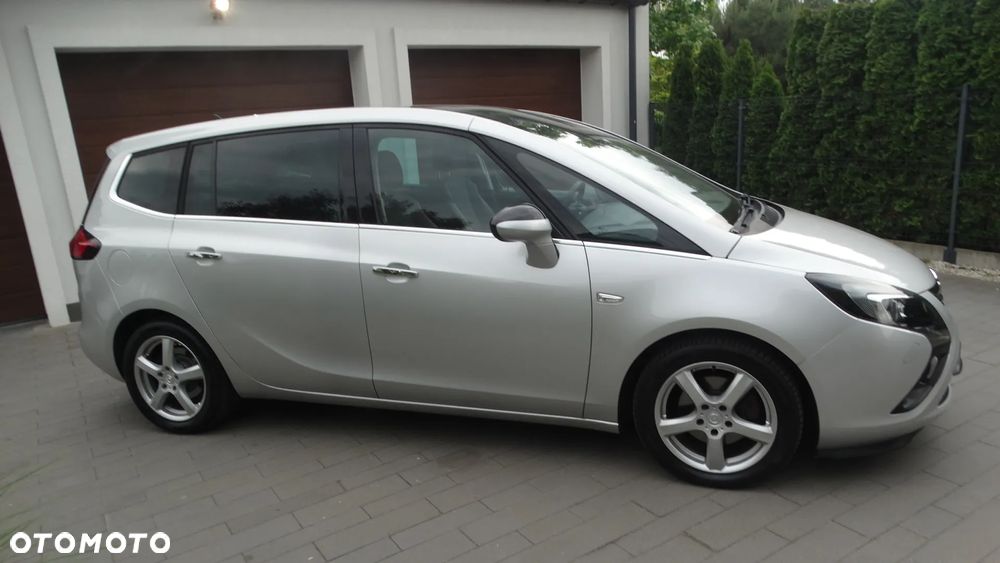 Opel Zafira 1.4 Turbo Business Edition - 4