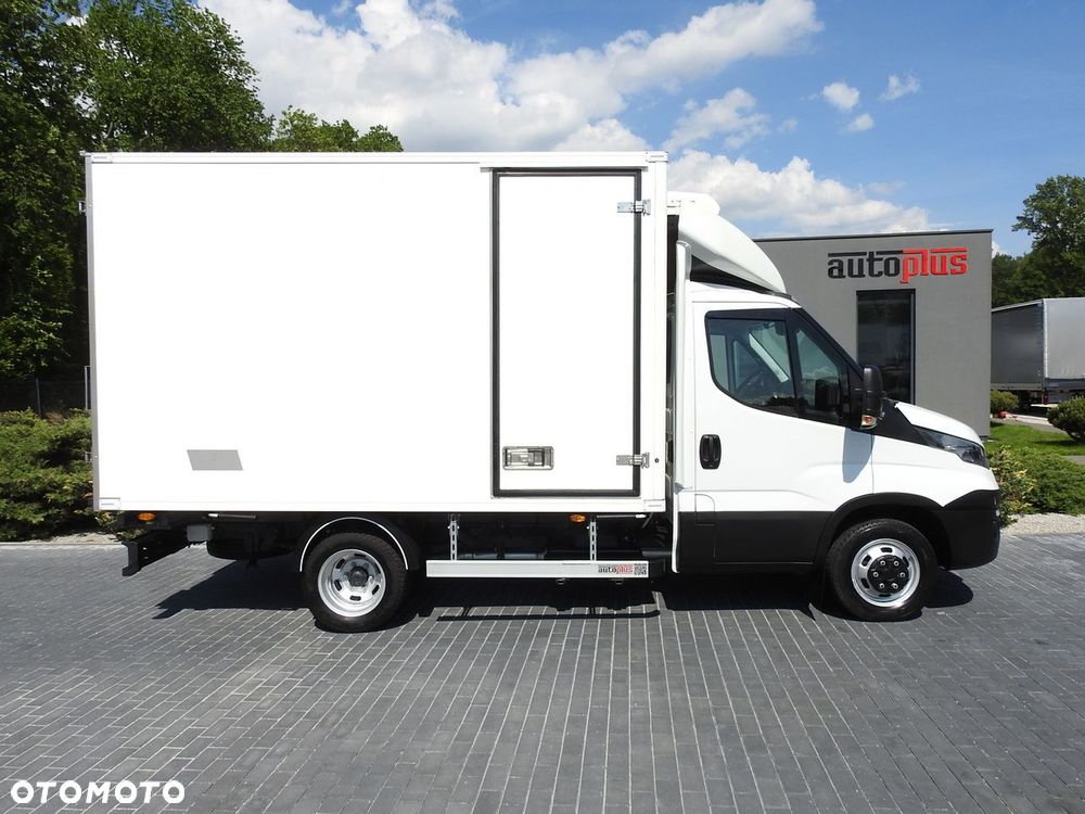 Iveco DAILY 50C15 CHŁODNIA KONTENER -5*C ZASILANIE 230V KLIMATYZACJA BLIŹNIACZE KOŁA  150KM - 8