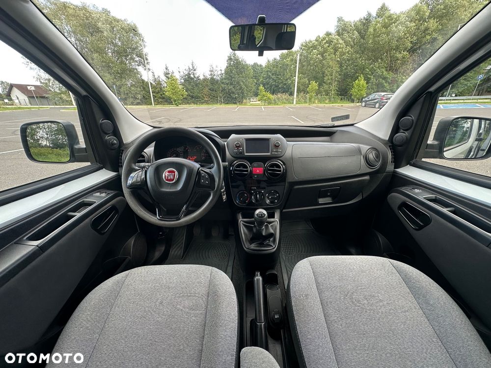 Fiat Qubo - 12