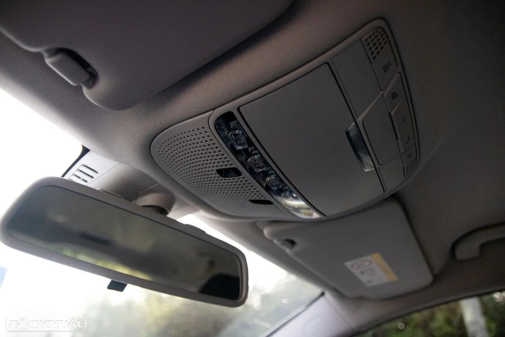 Mercedes-Benz C 180 - 49