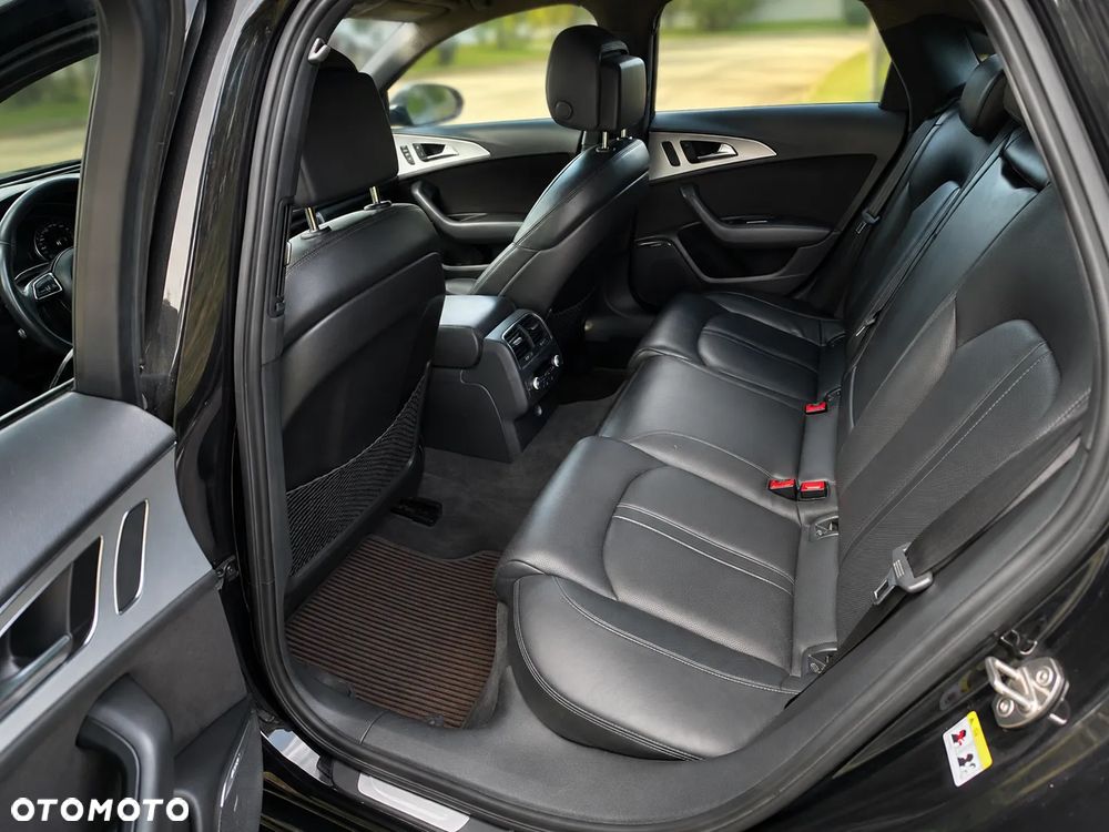 Audi A6 Allroad - 14