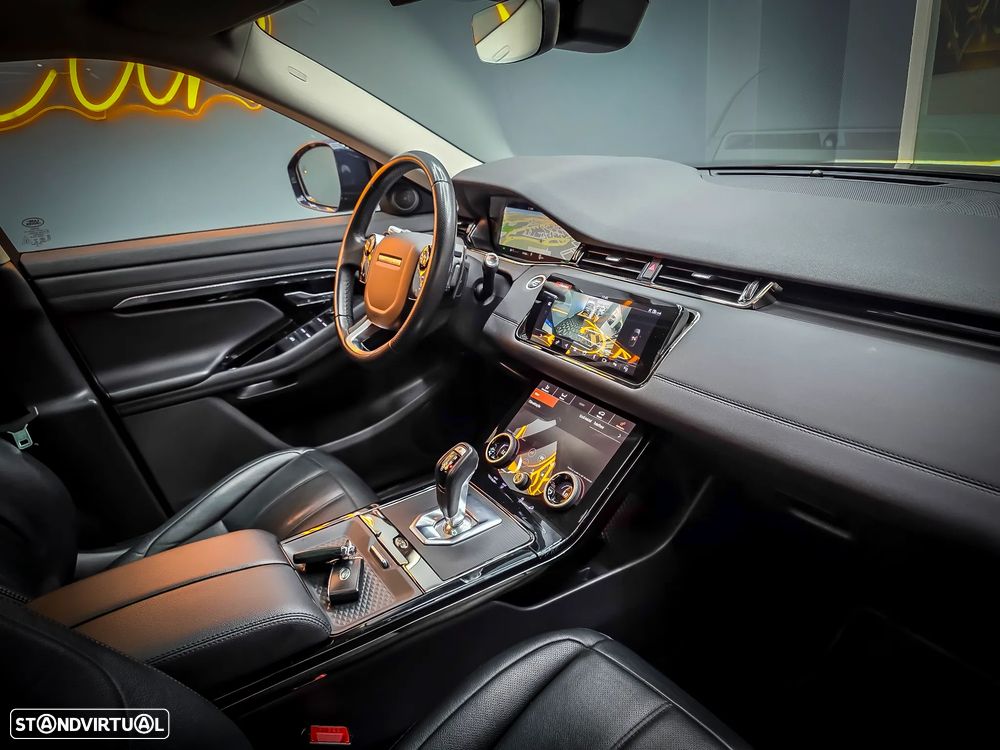 Land Rover Range Rover Evoque P300e R-Dynamic SE - 18