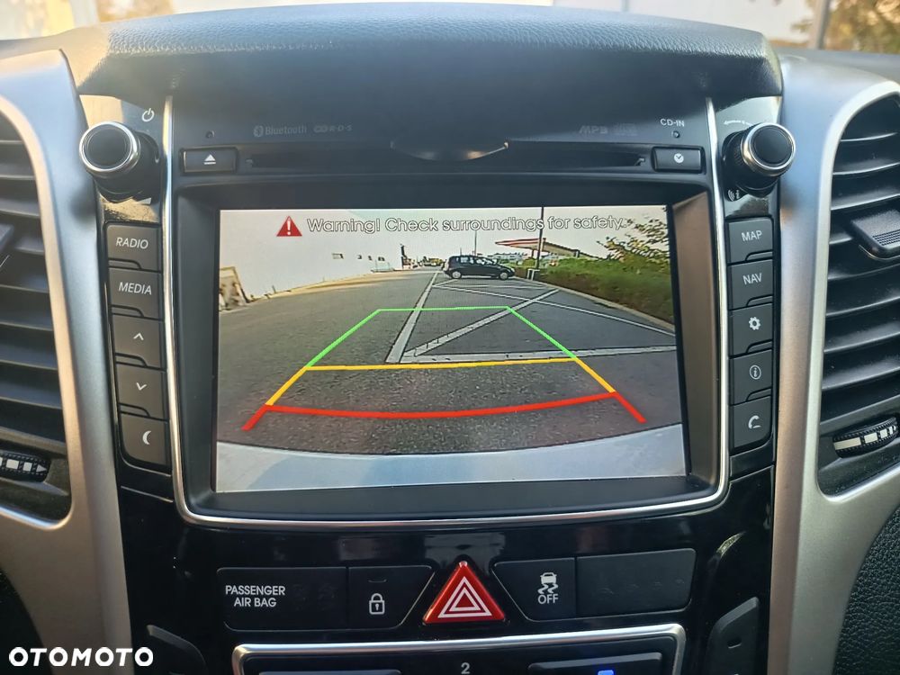 Hyundai i30 blue 1.4 Style - 20