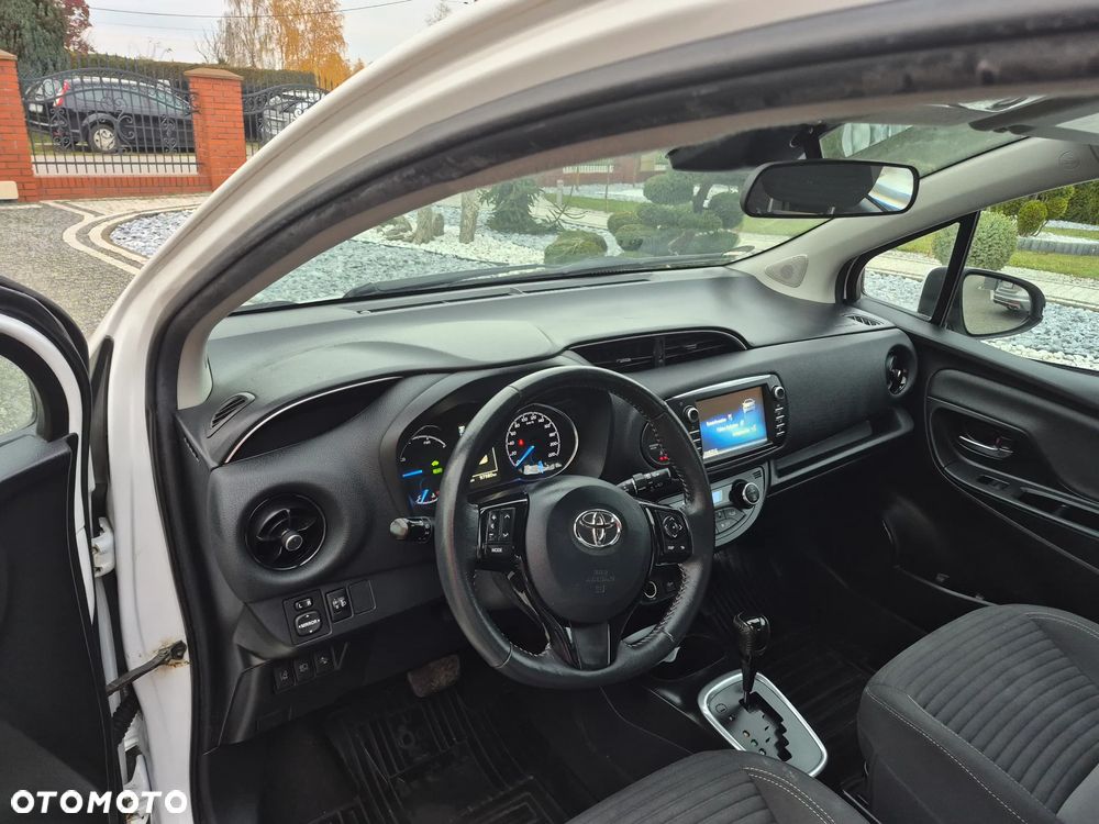 Toyota Yaris Hybrid 1.5 VVT-i Comfort - 18