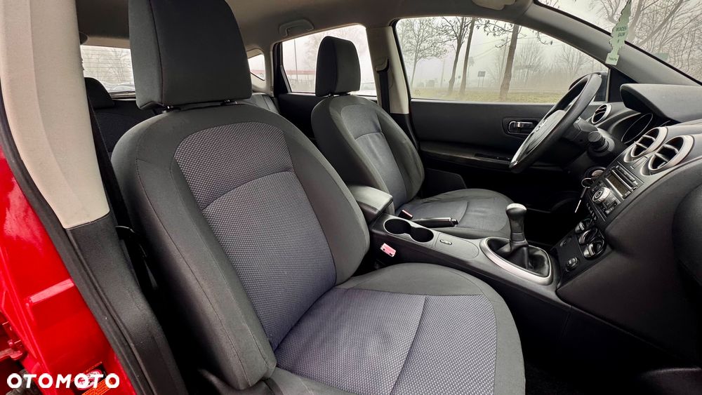 Nissan Qashqai 1.6 Visia - 34