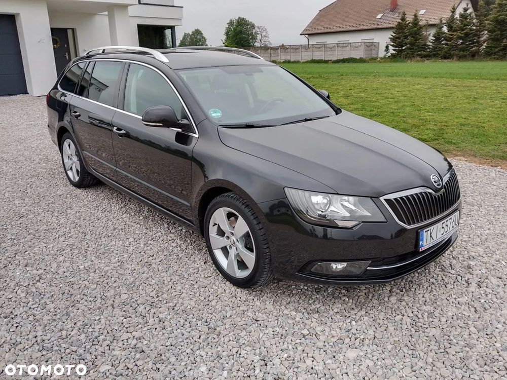 Skoda Superb 2.0 TDI Exclusive - 3