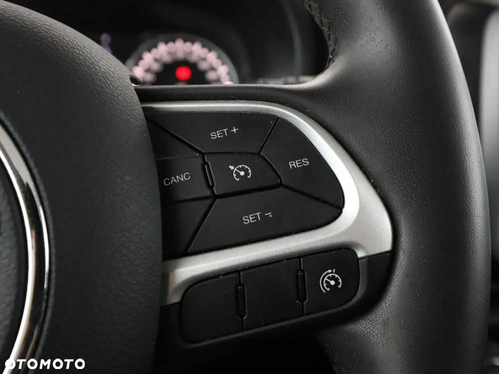 Jeep Renegade 1.3 T-GDI Longitude - 30