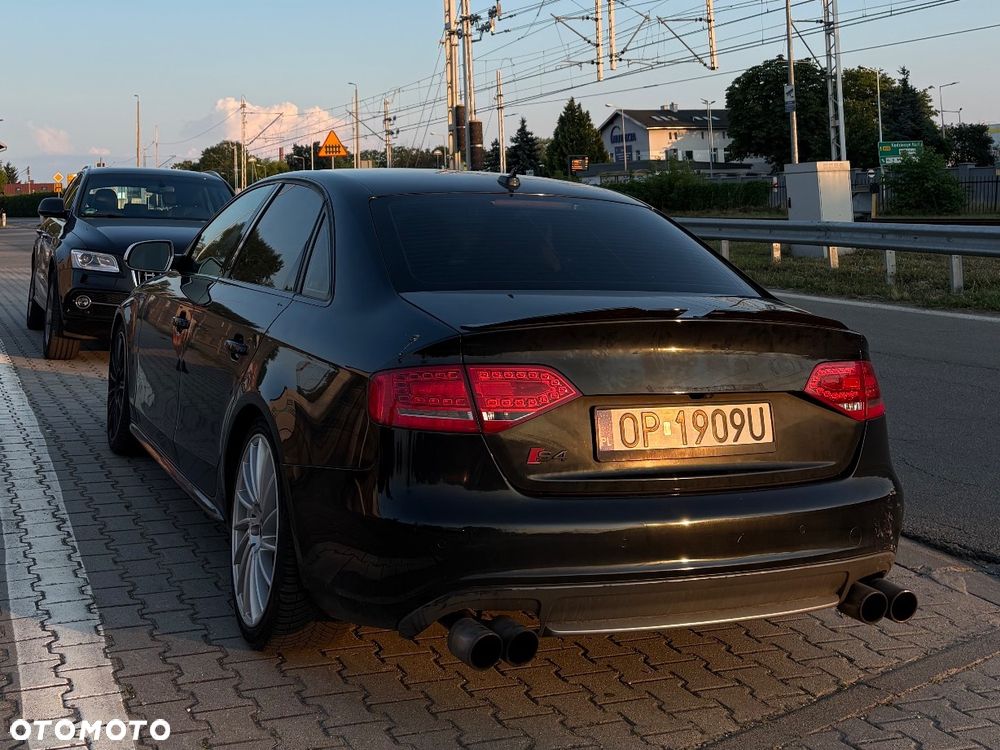 Audi S4 Limousine - 3