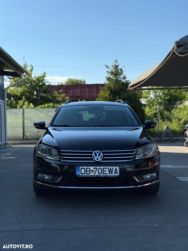 Volkswagen Passat 2.0 TDI Blue TDI DSG Comfortline - 2