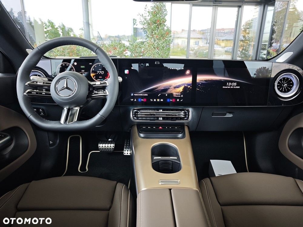 Mercedes-Benz CLA - 17
