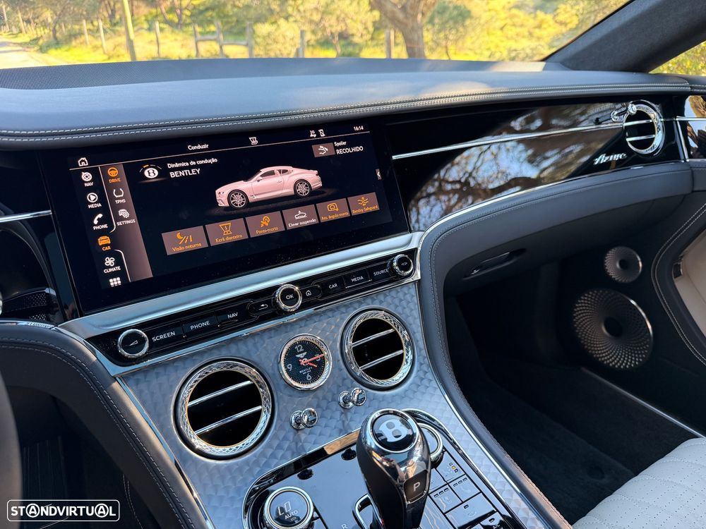 Bentley Continental V8 Azure - 17