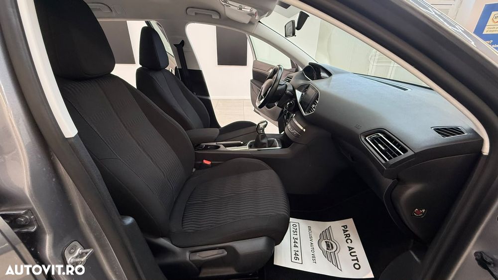 Peugeot 308 PureTech 110 Stop & Start Access - 17