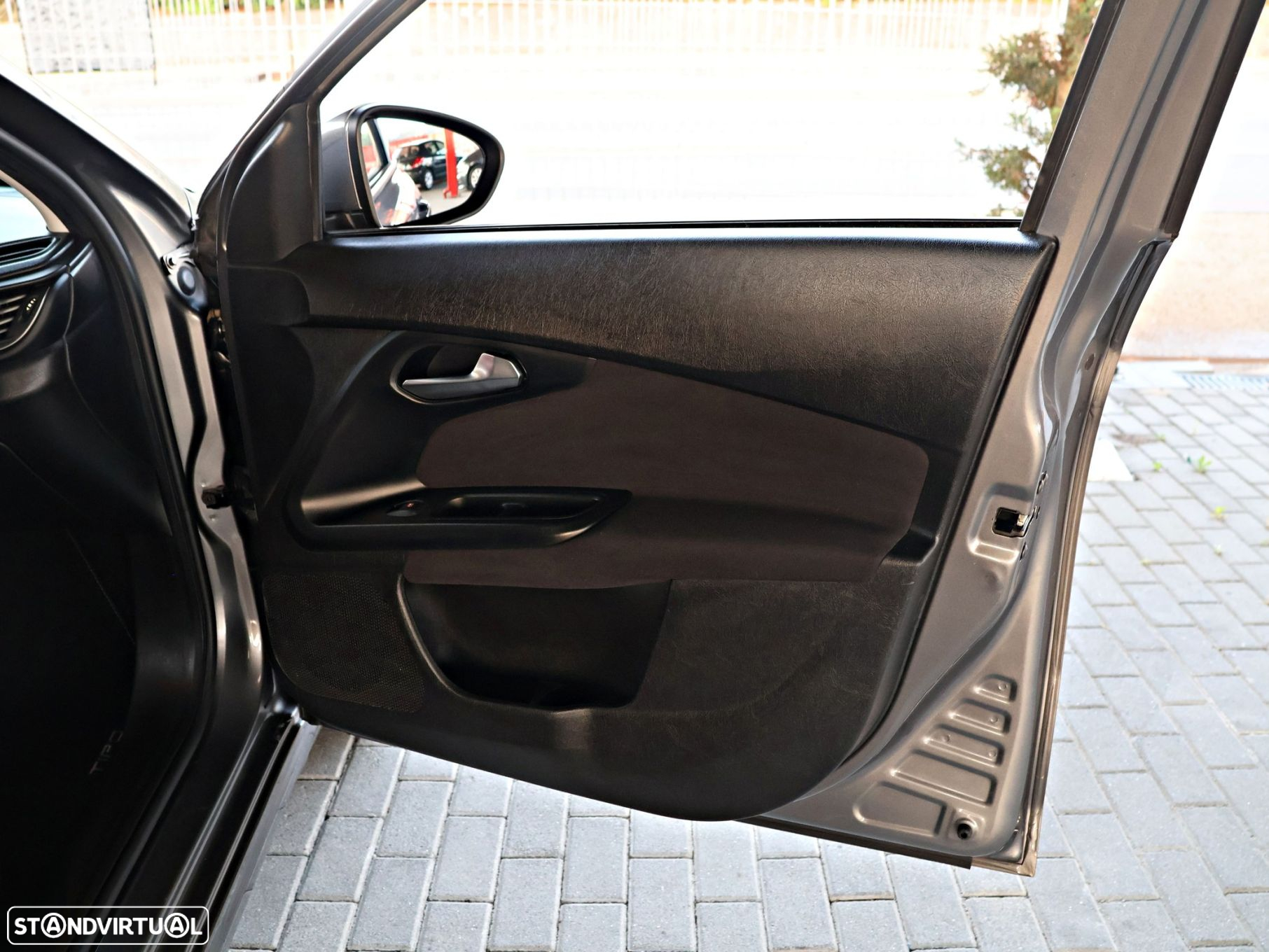 Fiat Tipo Station Wagon 1.6 M-Jet Lounge Tech J17 DCT - 38