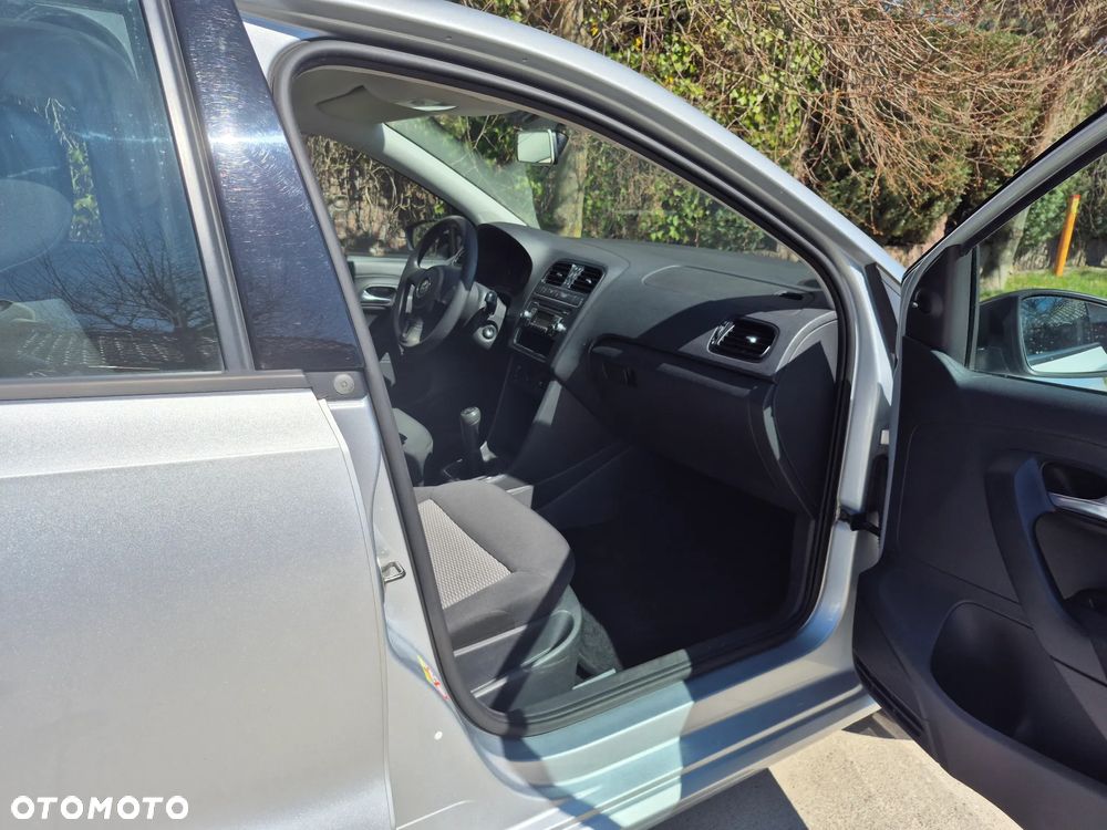 Volkswagen Polo 1.2 Entry - 6