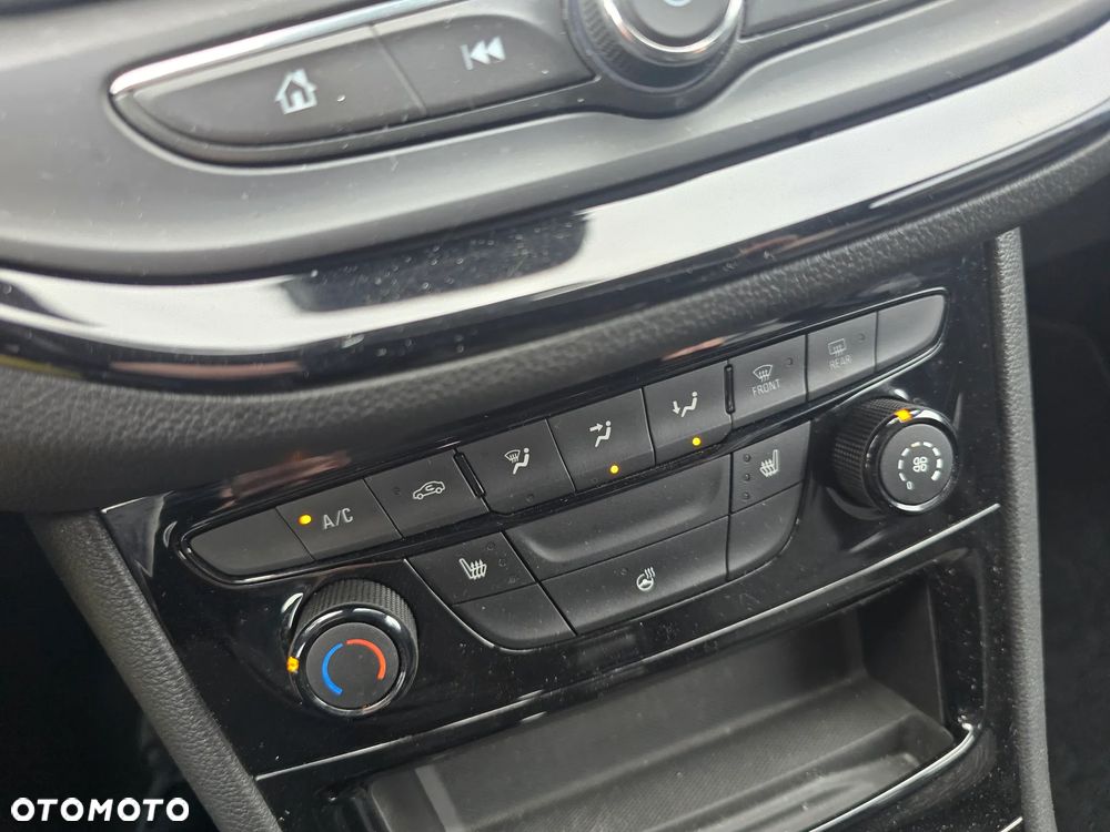 Opel Astra 1.2 Turbo Start/Stop 2020 - 17