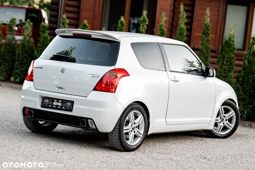 Suzuki Swift 1.6 Sport - 10