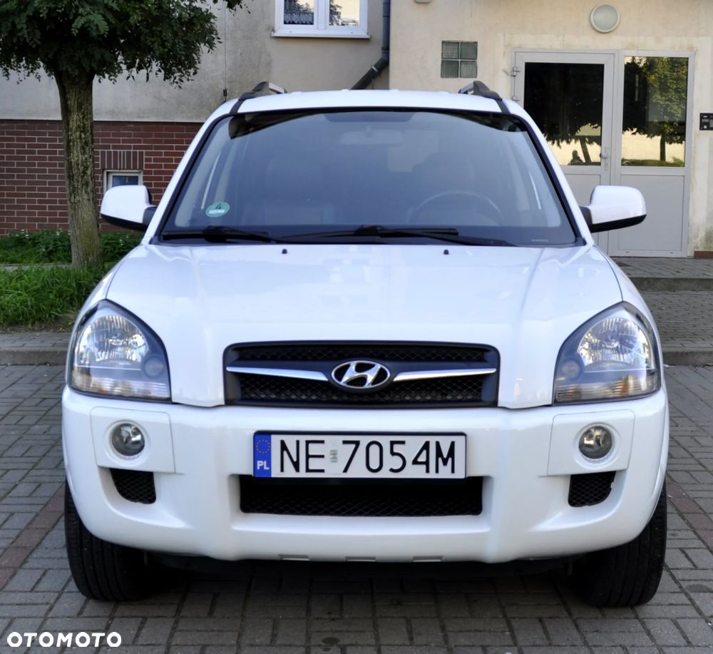 Hyundai Tucson 2.0 2WD GLS - 15