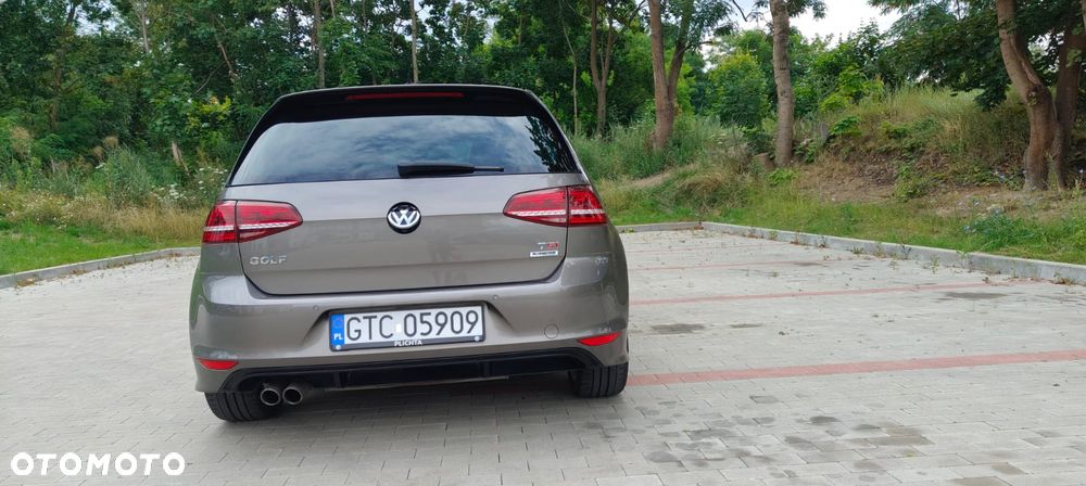 Volkswagen Golf 1.4 TSI BMT Highline DSG - 4