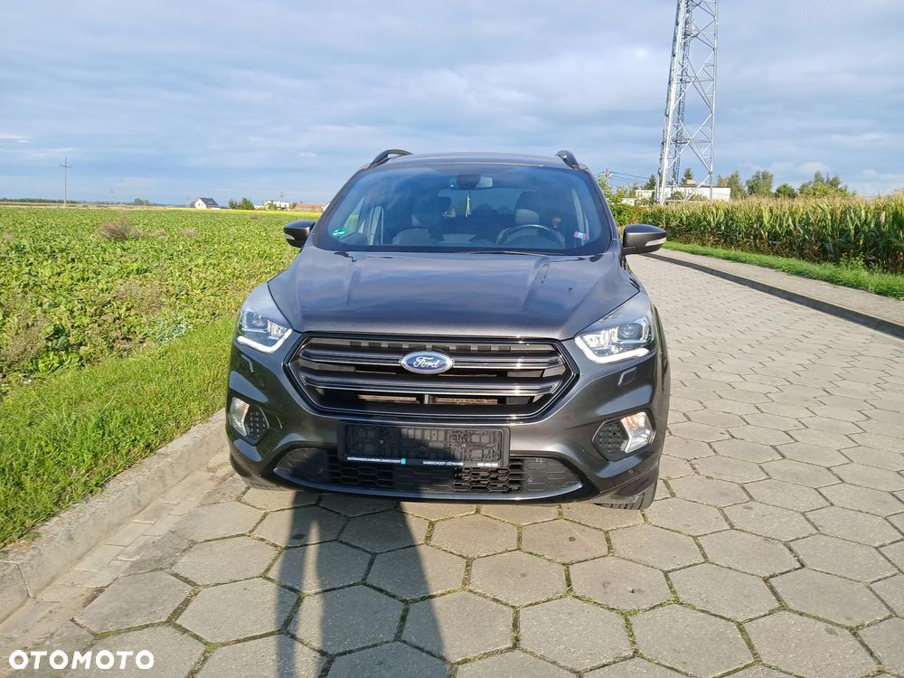 Ford Kuga 1.5 EcoBoost FWD ST-Line X - 10