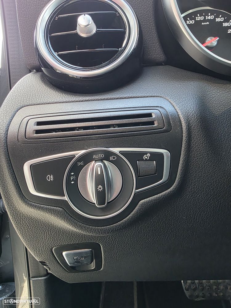 Mercedes-Benz GLC 300 de Coupé 4Matic - 25