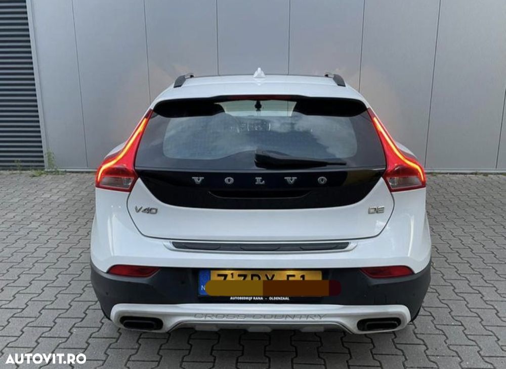 Volvo V40 Cross Country D2 Powershift Summum - 10