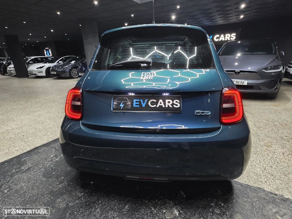 Fiat 500e 3 + 1 42 kWh Icon - 33