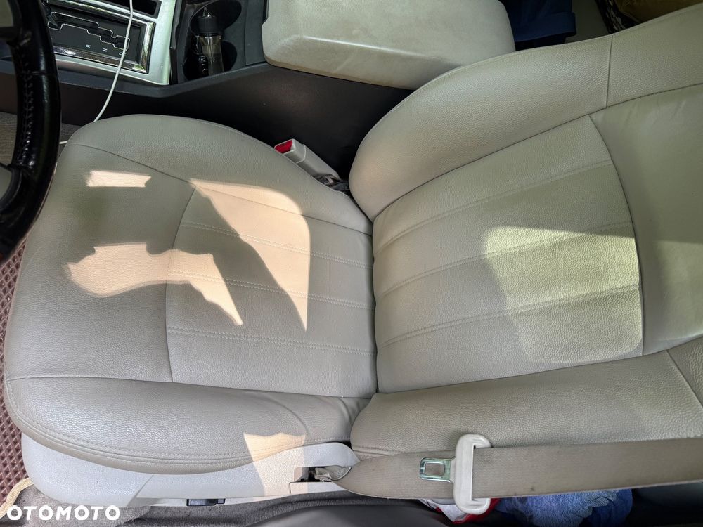 Chrysler 300C 5.7 V8 Hemi - 14