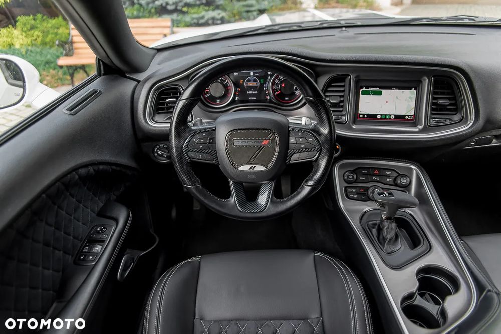 Dodge Challenger 5.7 R/T - 35