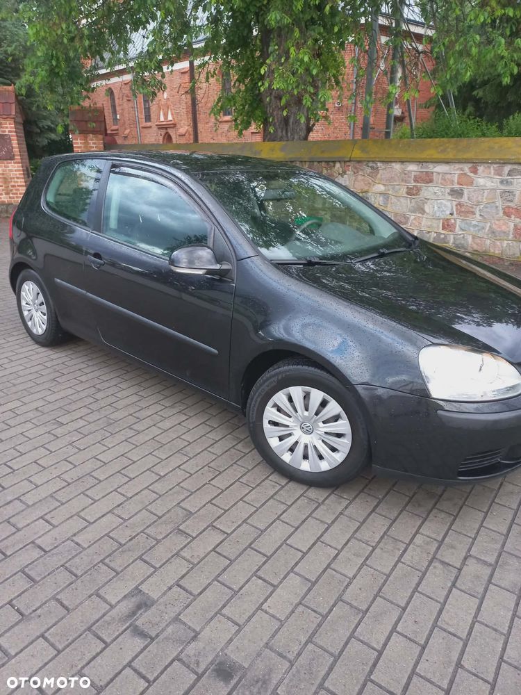 Volkswagen Golf - 2