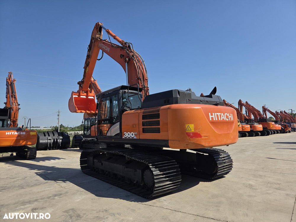 Hitachi ZX300LC-6, 2020, 8.155h, cupa NOUA 1,8m, 31,3 tone, protectie cabina, inst picon pe brate, gresare automata, lant 90% bun doar 700h deplasare, ad sapare 8m, motor Isuzu, 3 pompe hidr HITACHI, camera spate si laterale, STARE BUNA, 94.900 Eur+Tva - 29