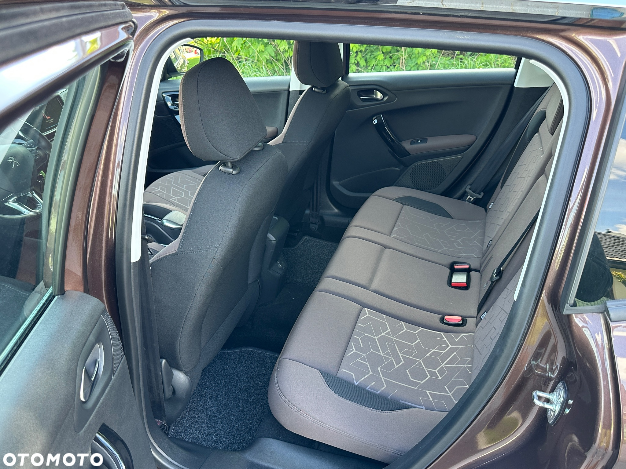 Peugeot 2008 PureTech 82 Allure - 6