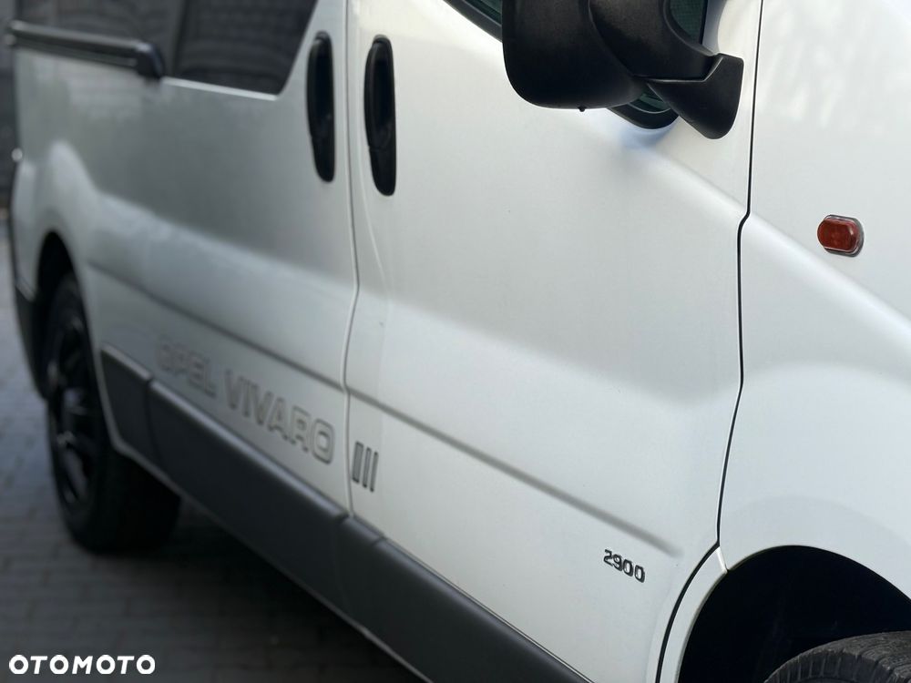 Opel Vivaro - 12