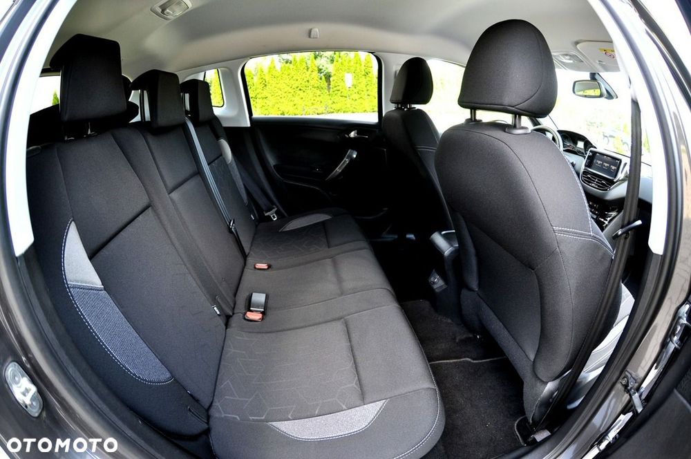 Peugeot 2008 1.2 Pure Tech GPF Crossway S&S - 18