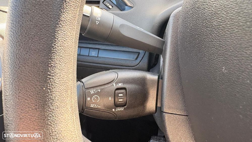 Peugeot 208 PureTech 82 Active - 14