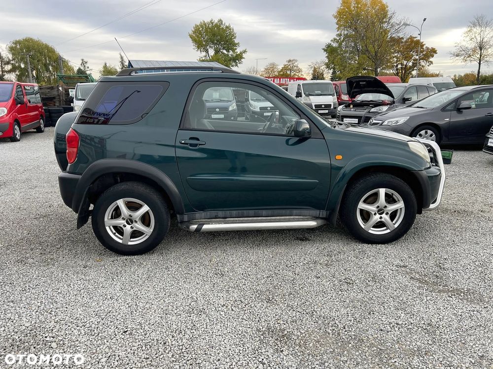 Toyota RAV4 2.0 VVT-i 4x4 - 7