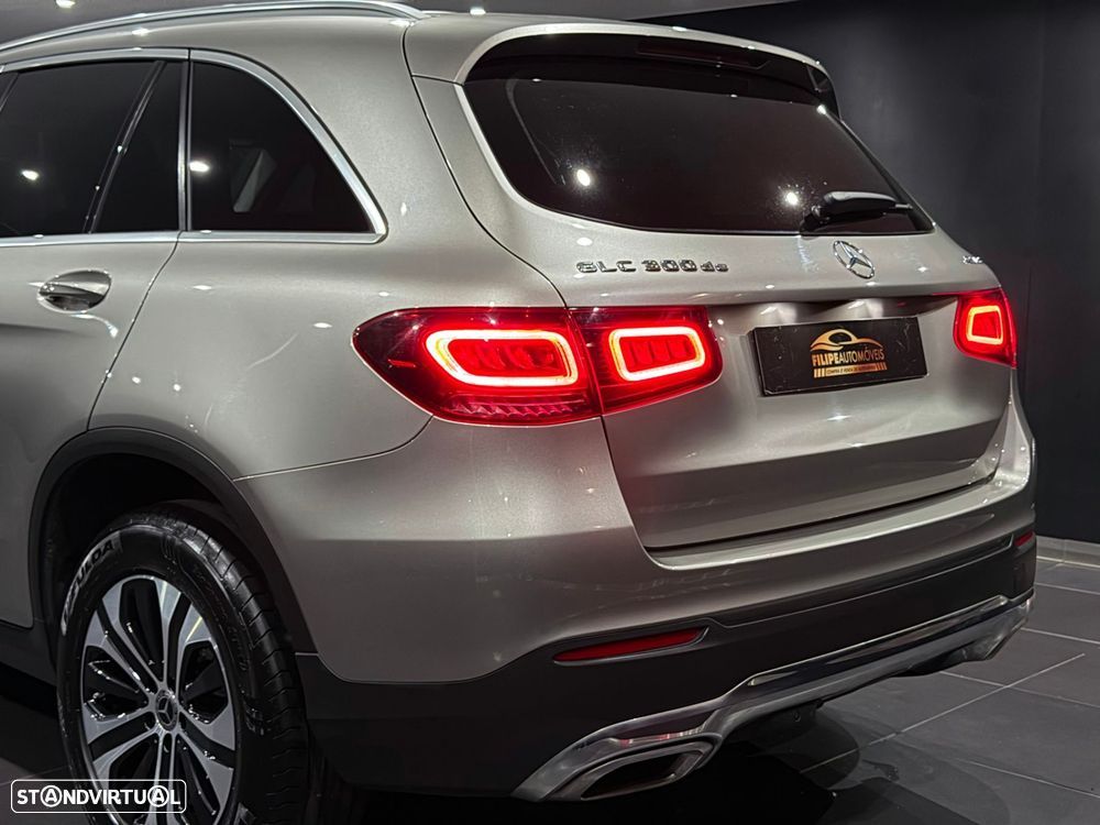 Mercedes-Benz GLC 300 de 4Matic 9G-TRONIC - 12
