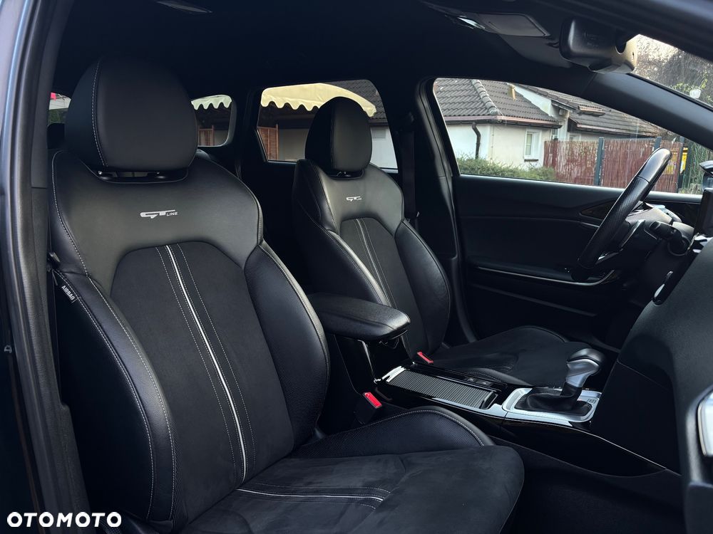 Kia Ceed 1.5 T-GDI DCT7 OPF (48V Mild Hybrid) GT Line - 24