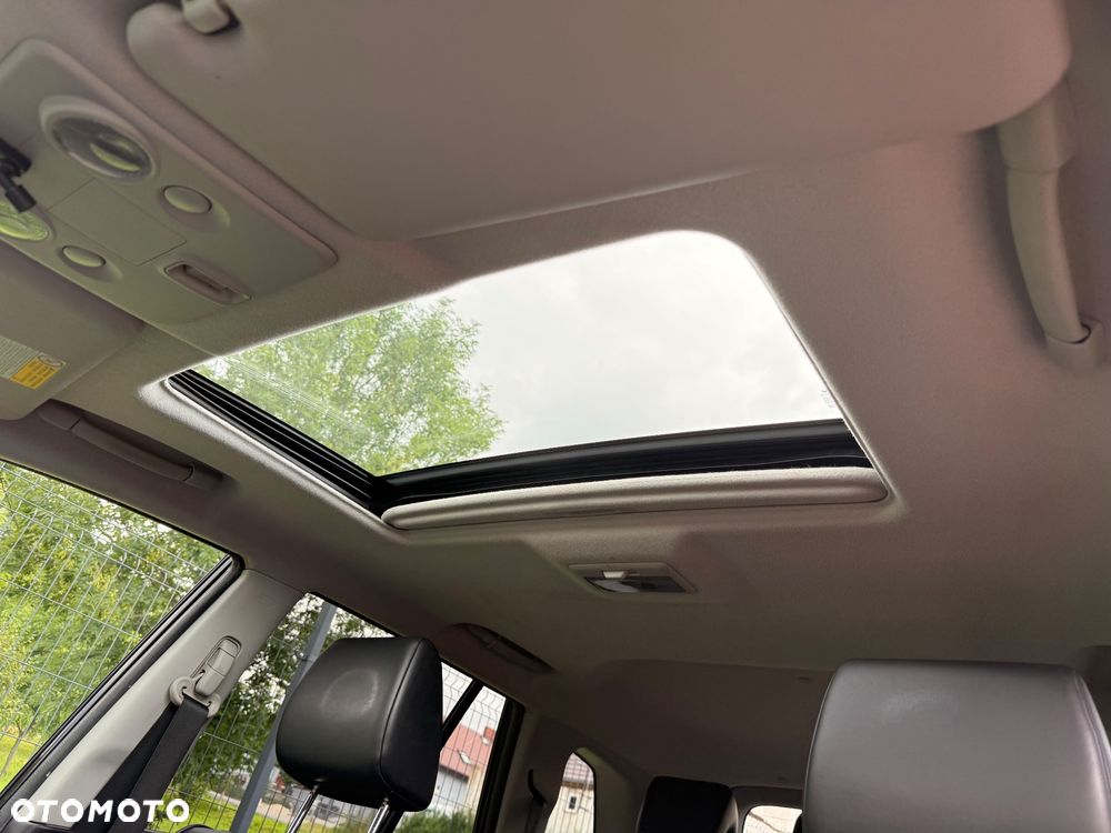 Suzuki Grand Vitara 1.9 DDiS De Luxe - 22