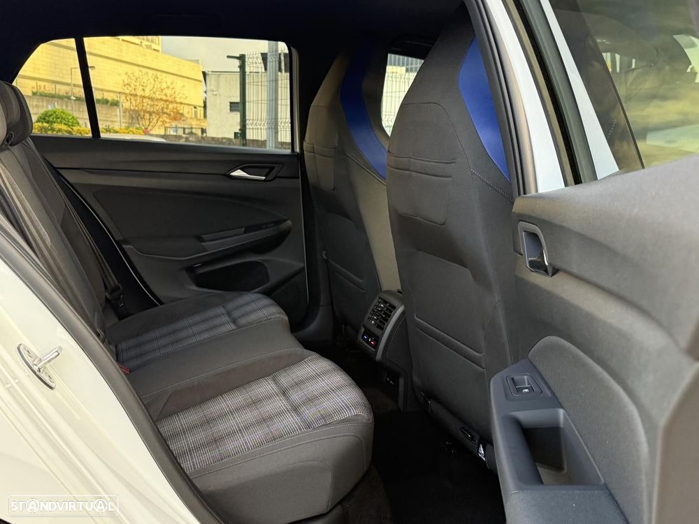 VW Golf 1.4 TSI GTE+ DSG - 46