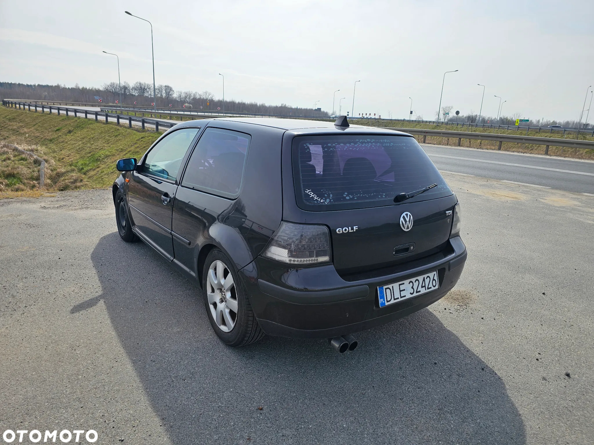 Volkswagen Golf - 26