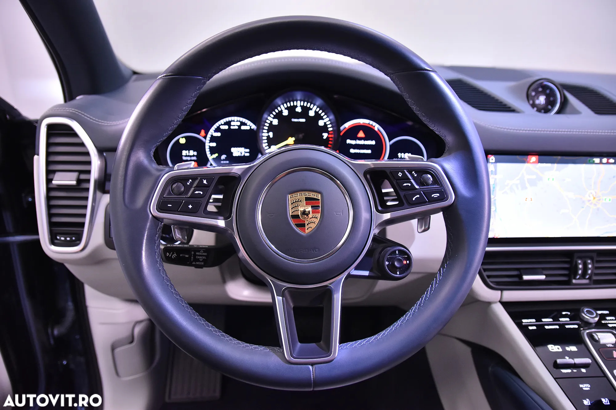 Porsche Cayenne E-Hybrid Tiptronic S - 16
