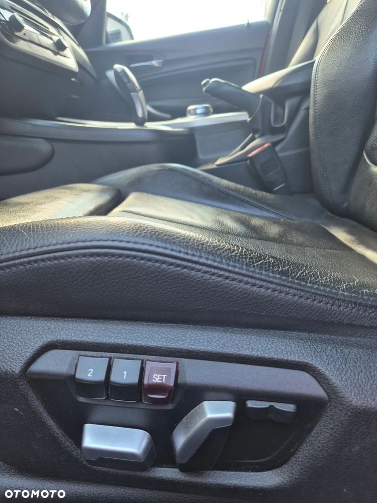 BMW Seria 1 118d Edition M Sport Shadow - 14