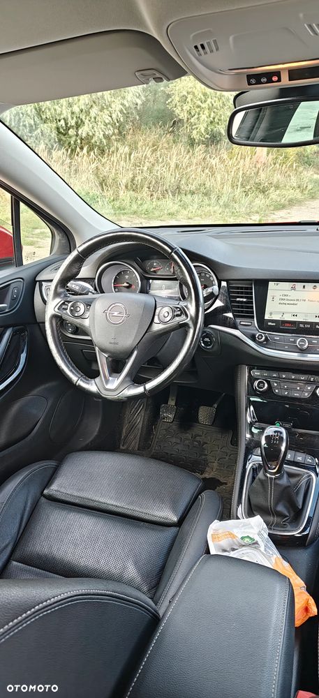 Opel Astra 1.4 Turbo Start/Stop Business - 9