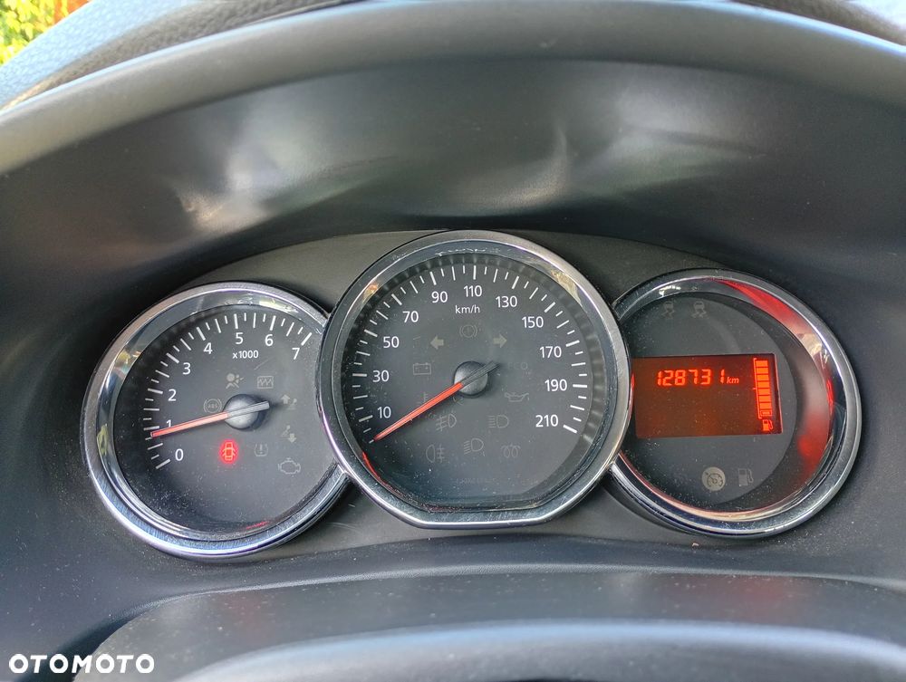 Dacia Sandero 0.9 TCe Laureate S&S EU6 - 7