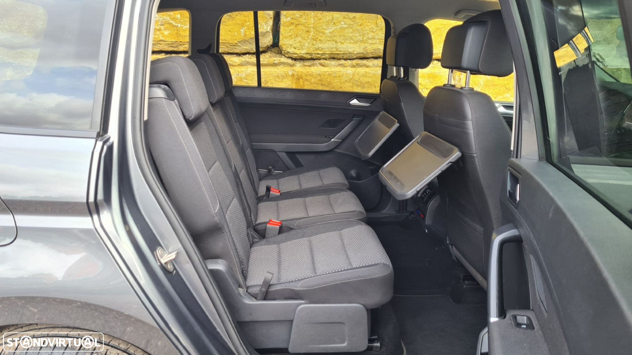 VW Touran 1.6 TDI Confortline DSG - 43