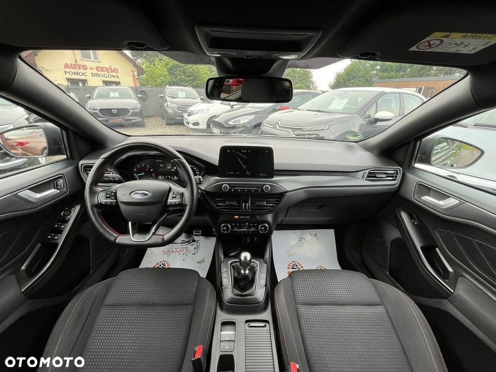 Ford Focus - 10