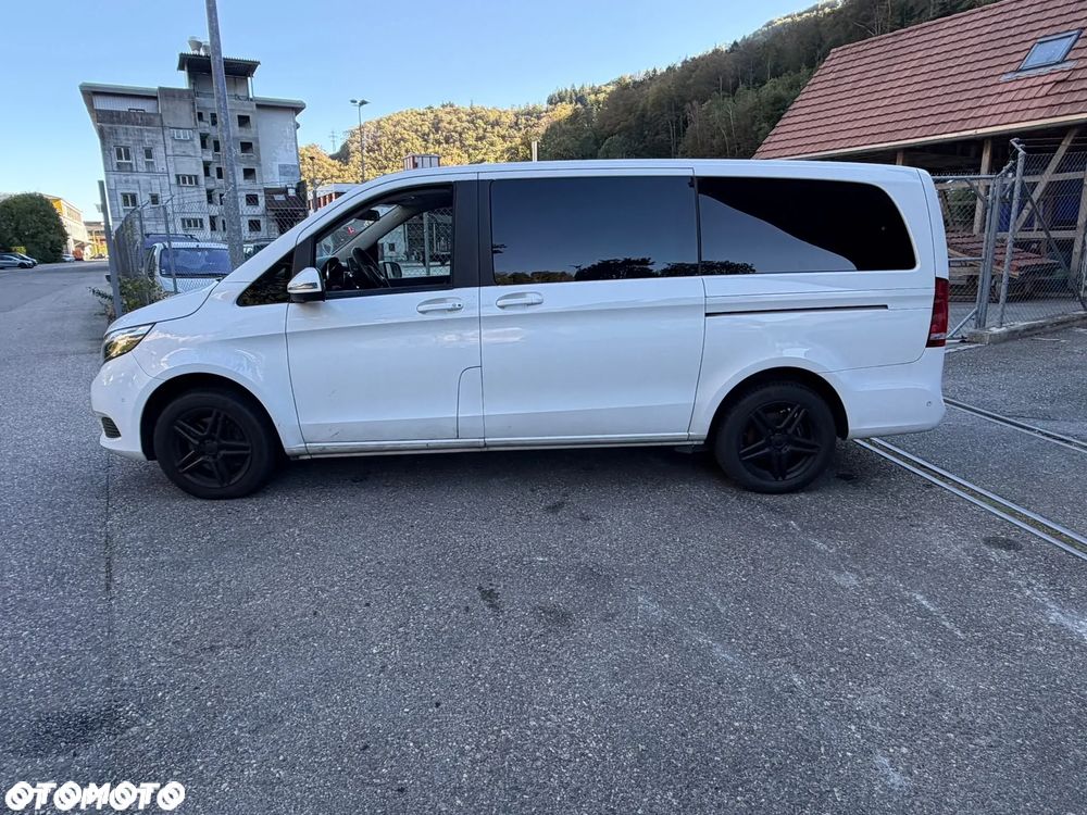 Mercedes-Benz Klasa V 250 d lang 4Matic 9G-TRONIC Style - 7