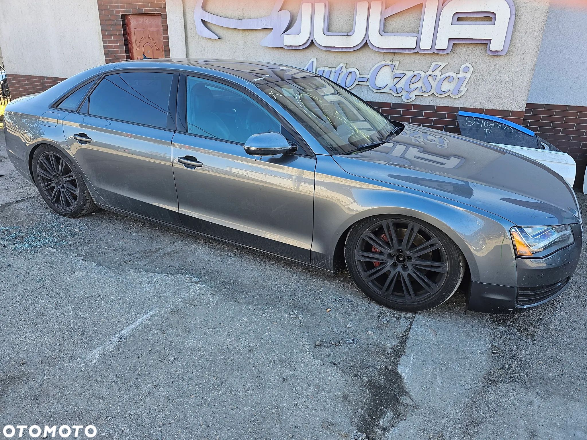 Audi A8 L 55 TFSI quattro tiptronic - 1