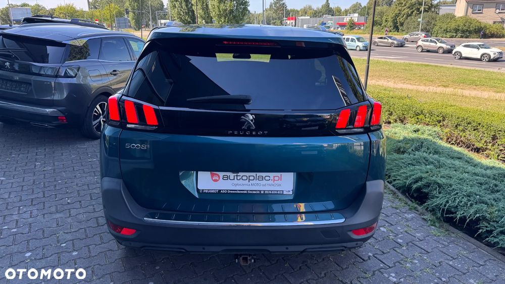 Peugeot 5008 1.2 PureTech Allure S&S EAT8 - 4